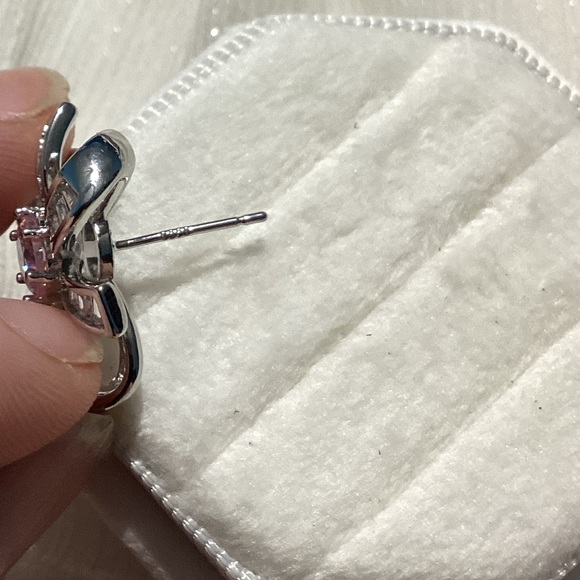 🌸Luxurious Pink Sapphire and Diamond Baguette Cherry Blossom Stud Earrin… - Picture 15 of 16